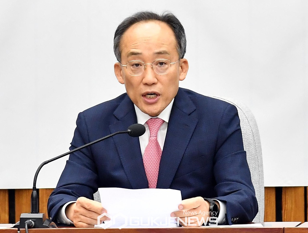 ▲추경호 국민의힘 원내대표가 3일 오전 서울 여의도 국회에서 열린 원내대책회의에서 발언하고 있다./사진=이용우기자