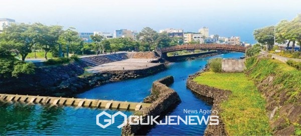 산지천축제위원회가 주최·주관하고, 건입동이 후원하는 제14회 산지천축제가 오는 27일부터 3일간 열린다.[사진