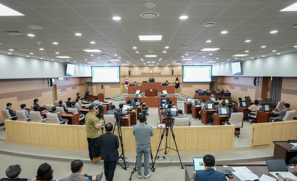 지난 임시회 모습(사진/아산시의회 제공)