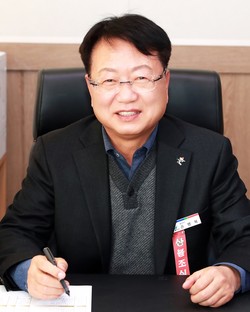 (손병복 울진군수)