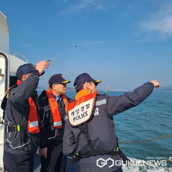 ▲ 부안해양경찰서장이 동절기  대비 선박 해양사고 예방 및 긴급 대응테세 점검 실시/ 사진=부안해경