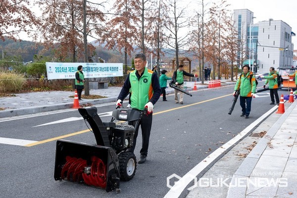재난대응 특화훈련 모습(사진=제천시)