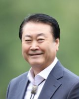 한평용 (경영학 박사, (전)국제라이온스협회 대전충남지구 총재)