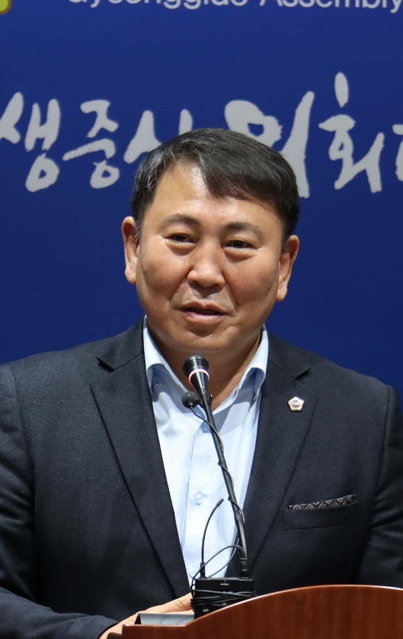 경기도의회 명재성 더불어민주당 예산결산특위 부위원장. 사진제공=명 의원