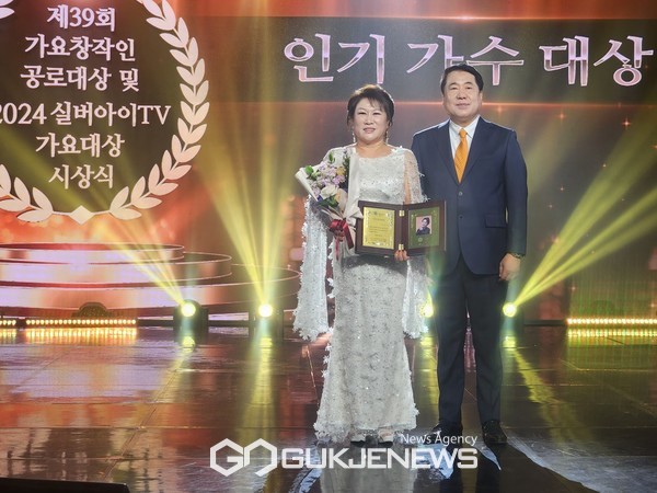 이미녀-엄녹환 실버아이TV 회장[사진=안승희 기자]