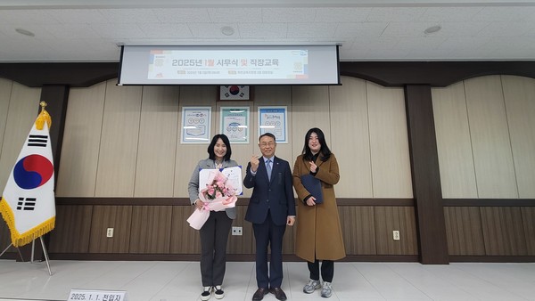 OK-Edu 친절직원.(제공=옥천교육지원청)