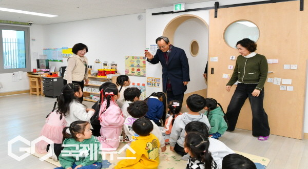 지난 민생탐방 소백어린이집 방문 사진