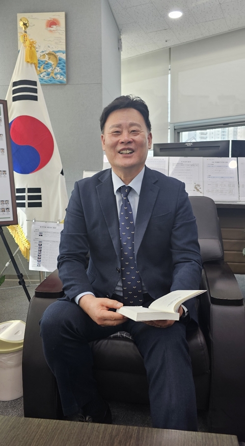 최종현 경기도의회 더불어민주당 대표의원. 사진=김만구 기자