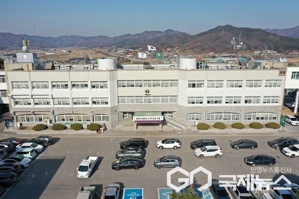 보은군 청사 전경.