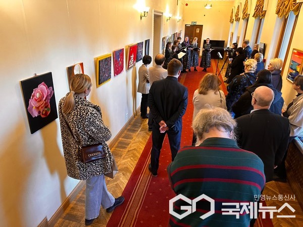 한-러 문화교류 미술전시회(사진=김과리 아트디렉터)