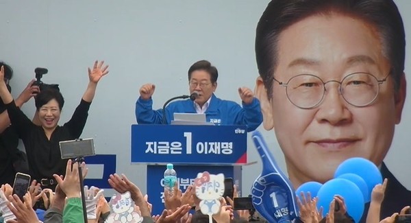 지지를 호소하는 이재명후보(사진=송영심 기자)