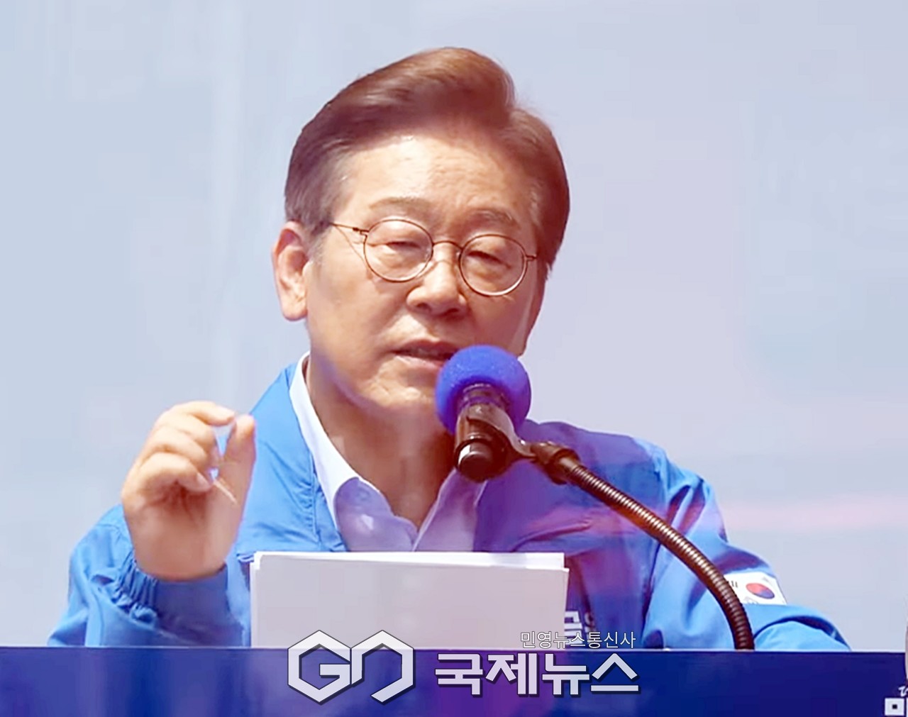 ▲이재명 더불어민주당 대통령 후보는 21일 인천 남동구 집중유세에서 우리는 지난 3년간 너무나 많은 것을 잃고 망쳤습니다. 희망을 잃어버렸고, 평화가 망가졌고, 민생과 경제가 파괴되었고, 외교적으로도 대망신을 당했지요. 국격은 훼손됐다고 밝히고 있다./사진=이용우 기자