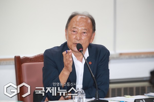 제주도의회 국민의힘 강연호 의원이 28일 향년 70세 나이로 별세했다.[사진=제주도의회]