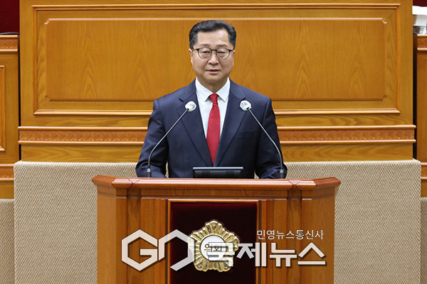 ▲ 안양시의회 김정중 의원이 제303회 정례회 시정질문에서 발언을 하고 있다 <안양시의회 제공>