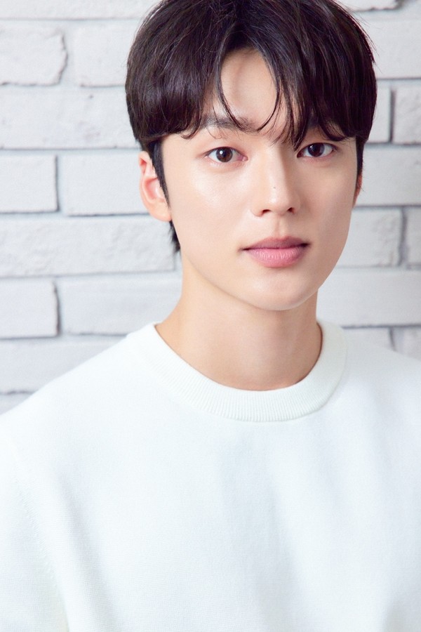 배우 한현준. 사진제공: 키이스트