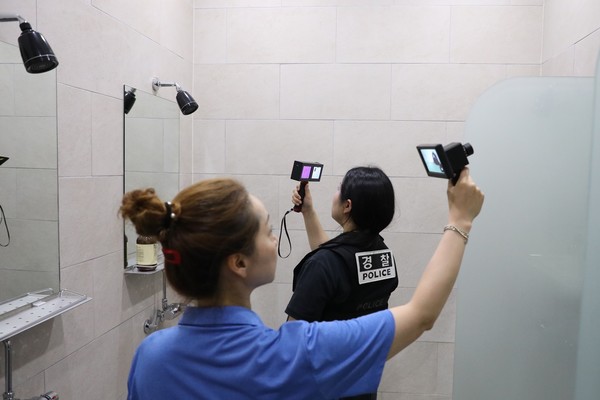 하이원리조트-정선경찰서 하계성수기 앞두고 합동 불법카메라 점검 실시(사진=강원랜드)