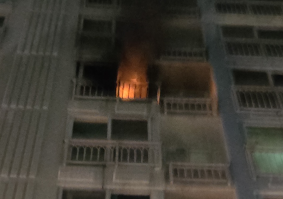부산 아파트 화재 / 부산소방본부 제공