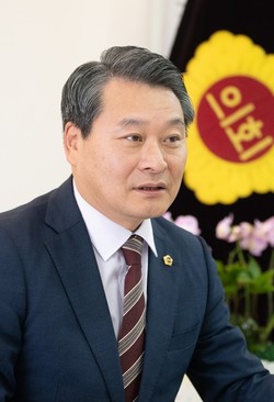 인천시의회 김유곤 산업경제위원장