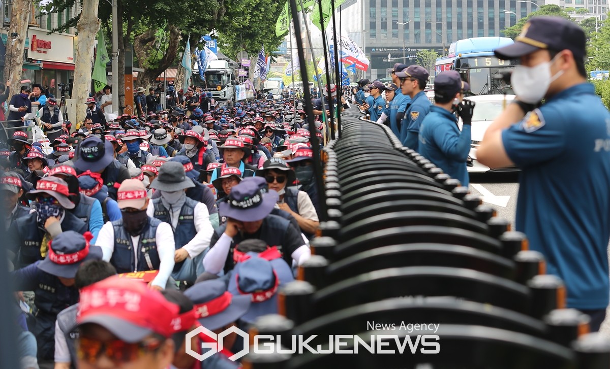 민주노총 조합원들 (사진=국제뉴스DB)