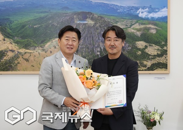 주도는 2026년 제주에서 열릴 전국체전 및 전국장애인체전의 개·폐회식 총감독으로 2018 평창 문화올림픽의 총연출을 담당한 김태욱 감독을 위촉했다.[사진=제주도]