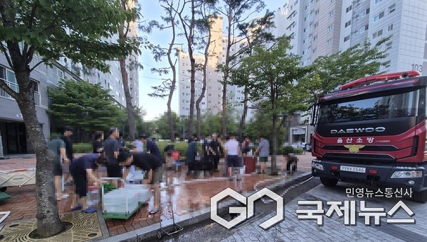 (사진제공=울산시) 울산소방본부, 서울주 일대 단수 사태에 긴급 급수지원