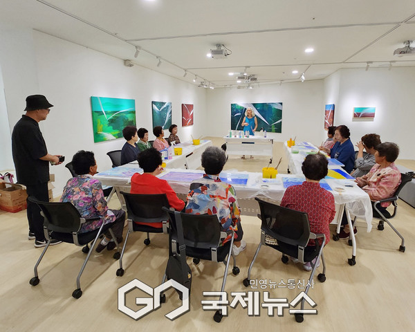 2025 예술인파견지원사업-충남 예술로,‘금강이 예술로’릴레이 전시 개최/충남문화관광재단 제공