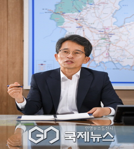 유정근 영주시장 권한대행 인터뷰 사진