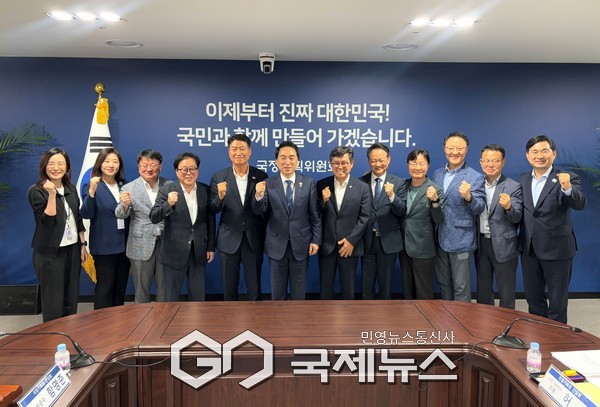 ▲ ‘강원도 시군 단체장·국정과제TF·균형성장특위 간담회’ 사진=허영의원