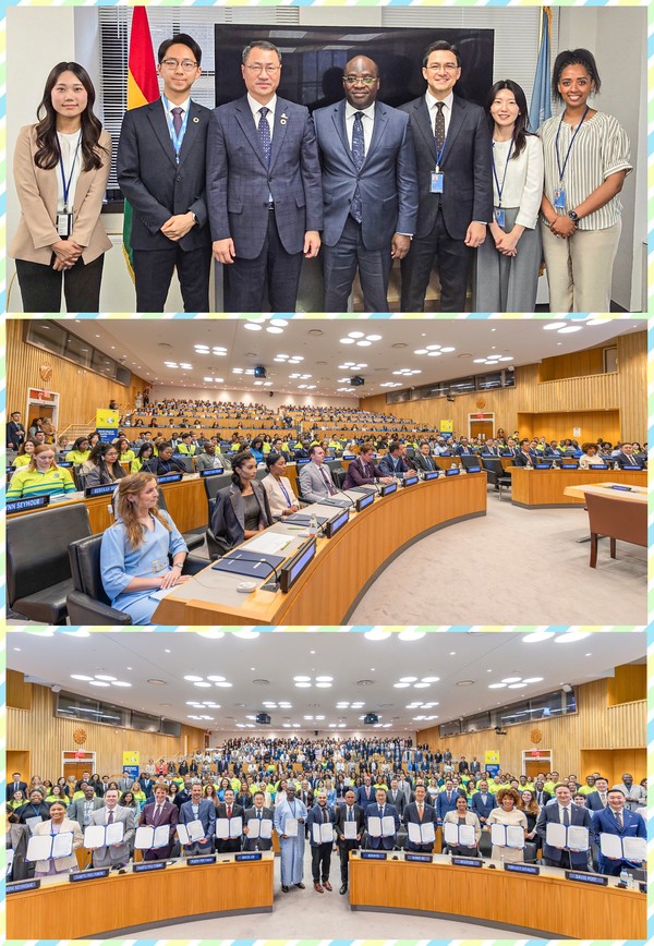 하나님의 교회 직장인청년봉사단 ASEZ WAO는 지난달 16일 미국 뉴욕 UN 본부에서 550여명이 참석하며 ‘2040 플라스틱 프리’를 주제로 글로벌 포럼을 개최하고, 7월 15일에는 주UN 가나 대사와 SDGs 이행 방안 및 현지 봉사활동을 논의했으며, 18일에는 페루 소방청과 기후위기 대응 협약을 체결하는 등 국제적 연대 활동을 이어가는 가운데, 페루 통상관광부 우루술라 데실루 레온 장관이 청년들의 지속가능한 발전 활동을 지지하며 서명에 동참했다. 사진=하나님의교회 제공