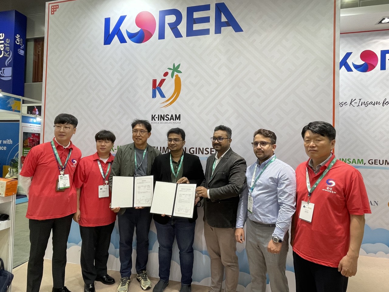 '2025 말레이시아 국제 식음료 전시회'에 참가해 183만 달러 수출계약 업무협약 성과를 거뒀다.(금산군)