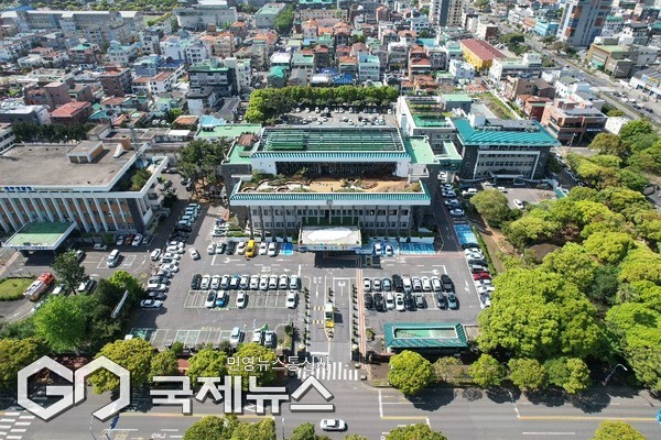 제주 도내에서 8월 한 달간  국제·전국대회 등 한 달간 총 17개의 스포츠대회가 열리며 제주섬을 뜨겁게 달굴 예정이다.[사진=제주도청]