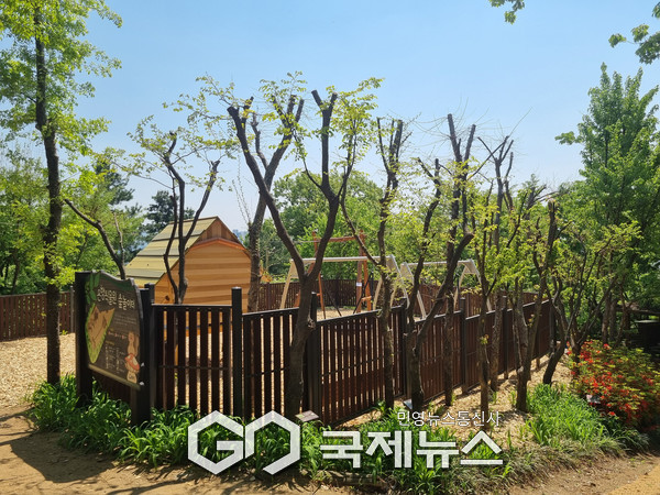 ▲성남시 원도심 지역에 조성한 신규 어린이놀이터 <사진=성남시 제공>