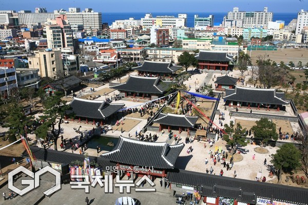 제주도와 제주관광공사(사장 고승철)는 오는 9월 12일부터 13일까지 이틀간 제주 전역에서 전 세계 한류 팬을 위한 ‘2025 Purple Festa in Jeju’를 개최한다.[사진=제주관광공사[