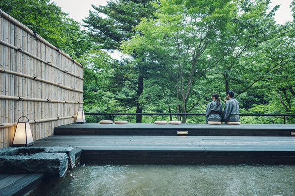 카이 아키우 족욕탕. 사진/호시노 리조트