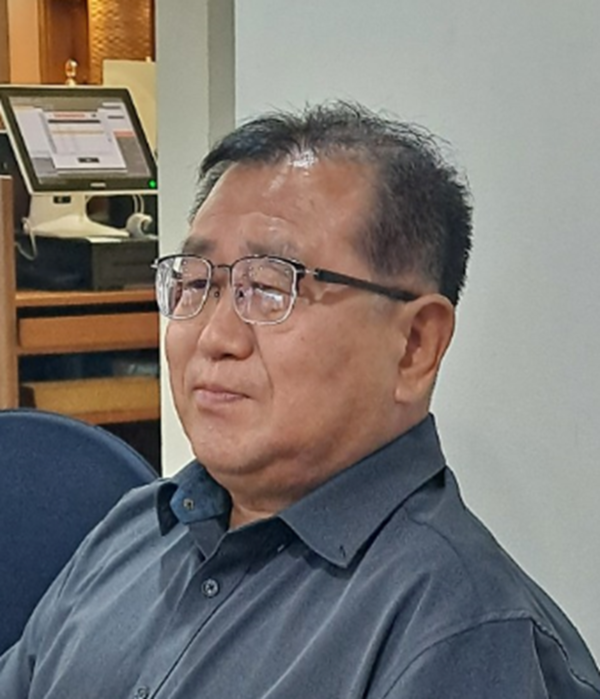 (사진제공=미래경제문화포럼 질의하는 박종진 캐롤라인 대학교 부총장