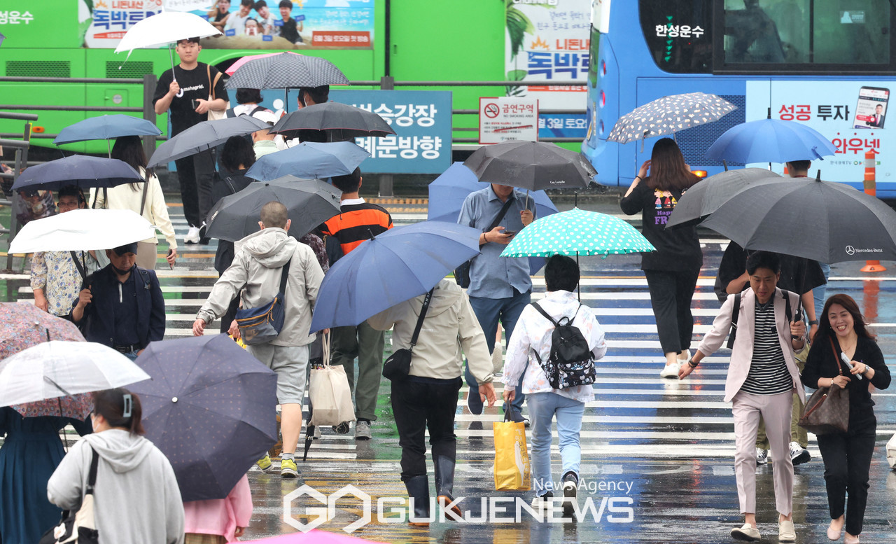 (서울=국제뉴스DB) 비스케치 우산