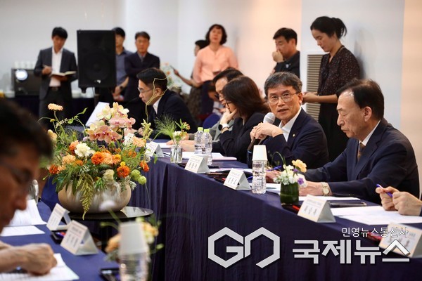 (사진제공=울산교육청) 천창수 울산교육감, 최소 성취수준 보장 지도 3년 유예 요청