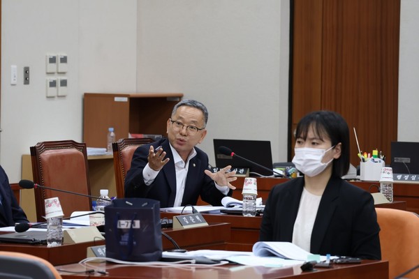 김문수 국회의원의 장관 청문회 모습. 사진=김문수의원실