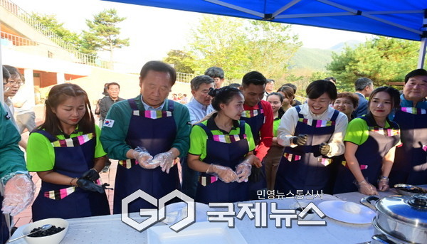 농림축산식품부 송미령 장관, 봉화군 공공형 계절근로자 추석맞이 행사 방문 격려