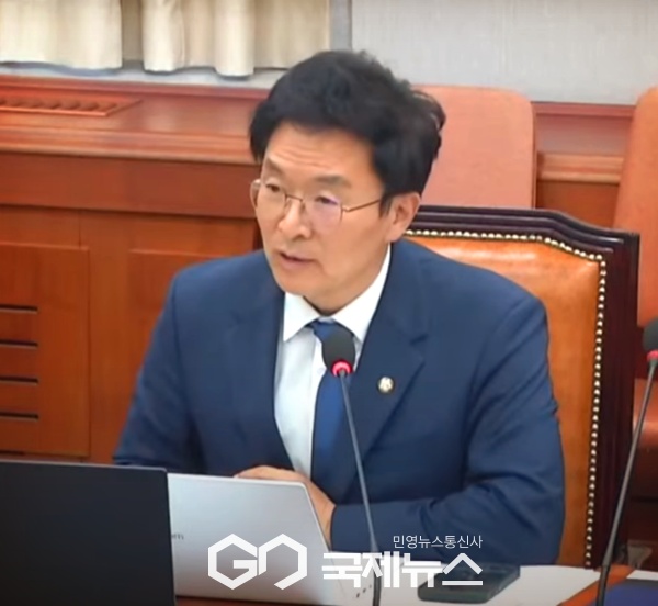 ▲국회 산업통상자원중소벤처기업위원회 소속 더불어민주당  정진욱 의원 사진=고정화 기자
