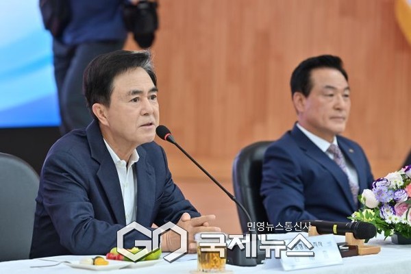 김태흠 지사 16일 민선8기 4년 차 시군 방문 아홉 번째 일정으로 논산시 찾아/충남도청 제공 