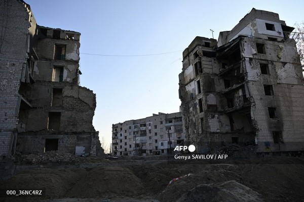 러시아 공습으로 파괴된 우크라이나 키이우. 사진제공/AFP통신