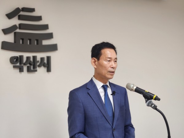  최정호 전 국토교통부 차관(사진= 최정호 전 국토교통부 차관 사무실 제공)