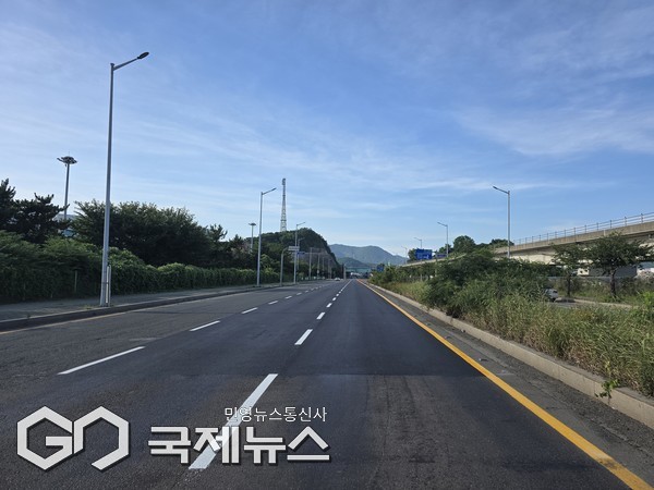 신항 임항도로 보수공사 후 모습/제공=BPA