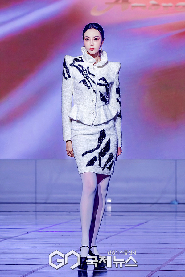 ▲ 앙드레김 패션쇼 모델 김소정