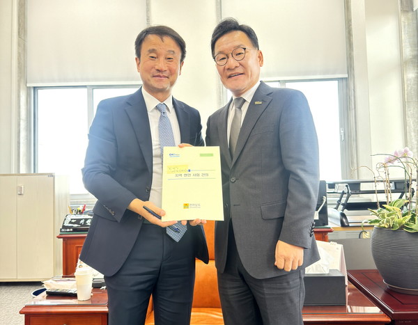 강위원 경제부지사가 지난 7일 서울 여의도 국회를 찾아 한병도 예결위원장, 안호영 환경노동위원장, 황정아, 김한규, 정진욱 예결위원과 조정식 위원 등을 잇따라 면담했다.@전남도청