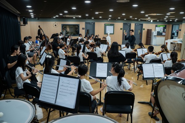 11월 29일 청라블루노바홀에서 ‘꿈의 오케스트라 인천 서구’의 제1회 정기연주회 「꿈을 품은 씨앗」이 개최된다. (사진=서구 제공)