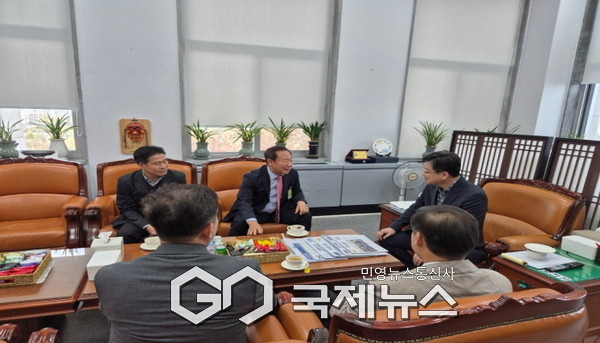 봉화군수 국회예결위 방문