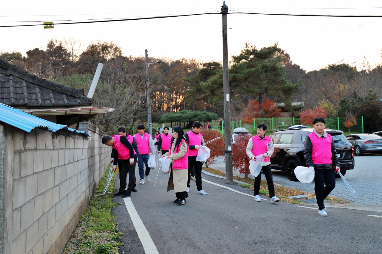 버스타고 문화유산 지킴이 원정대 활동 사진/세종도시교통공사 제공