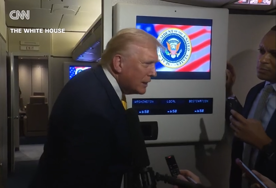 도널드 트럼프 미국 대통령 돼지 막말 발언 논란 (사진=CNN 보도화면 갈무리)